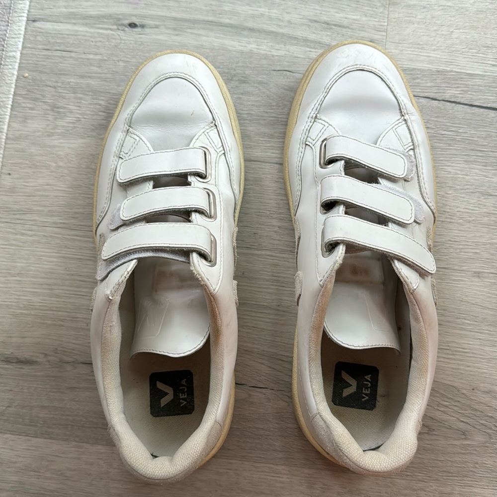 Veja- Velcro Strap